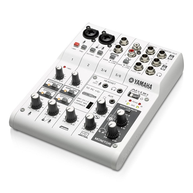 mixer-6-kenh-da-nang-yamaha-ag06